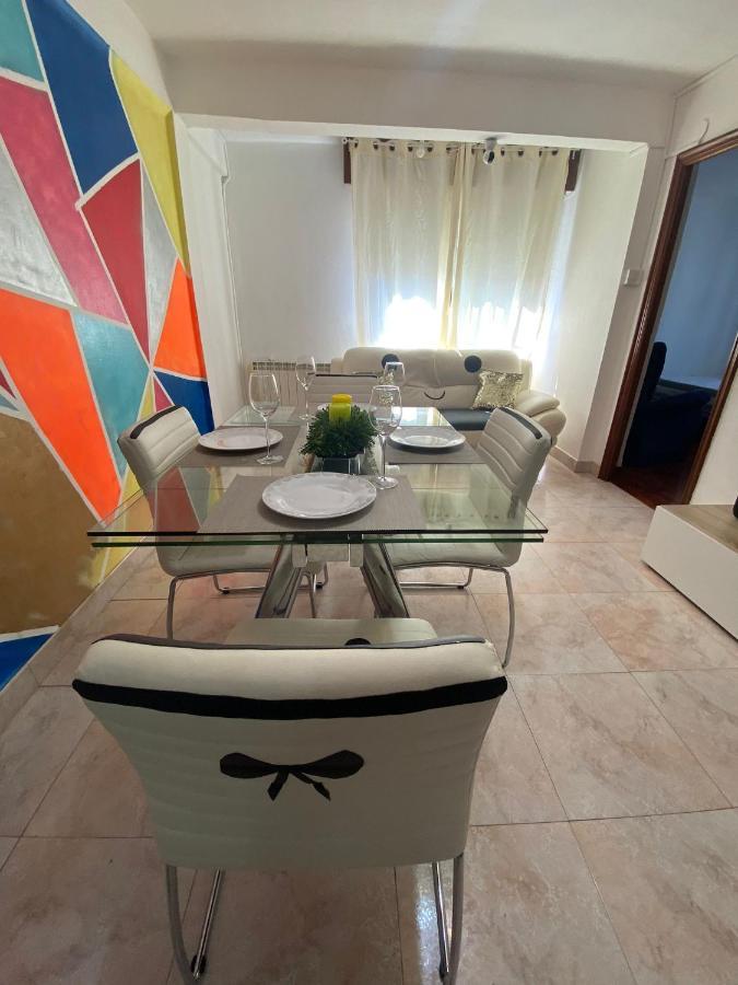 Apt Para Amigos Y Familias فيجو المظهر الخارجي الصورة